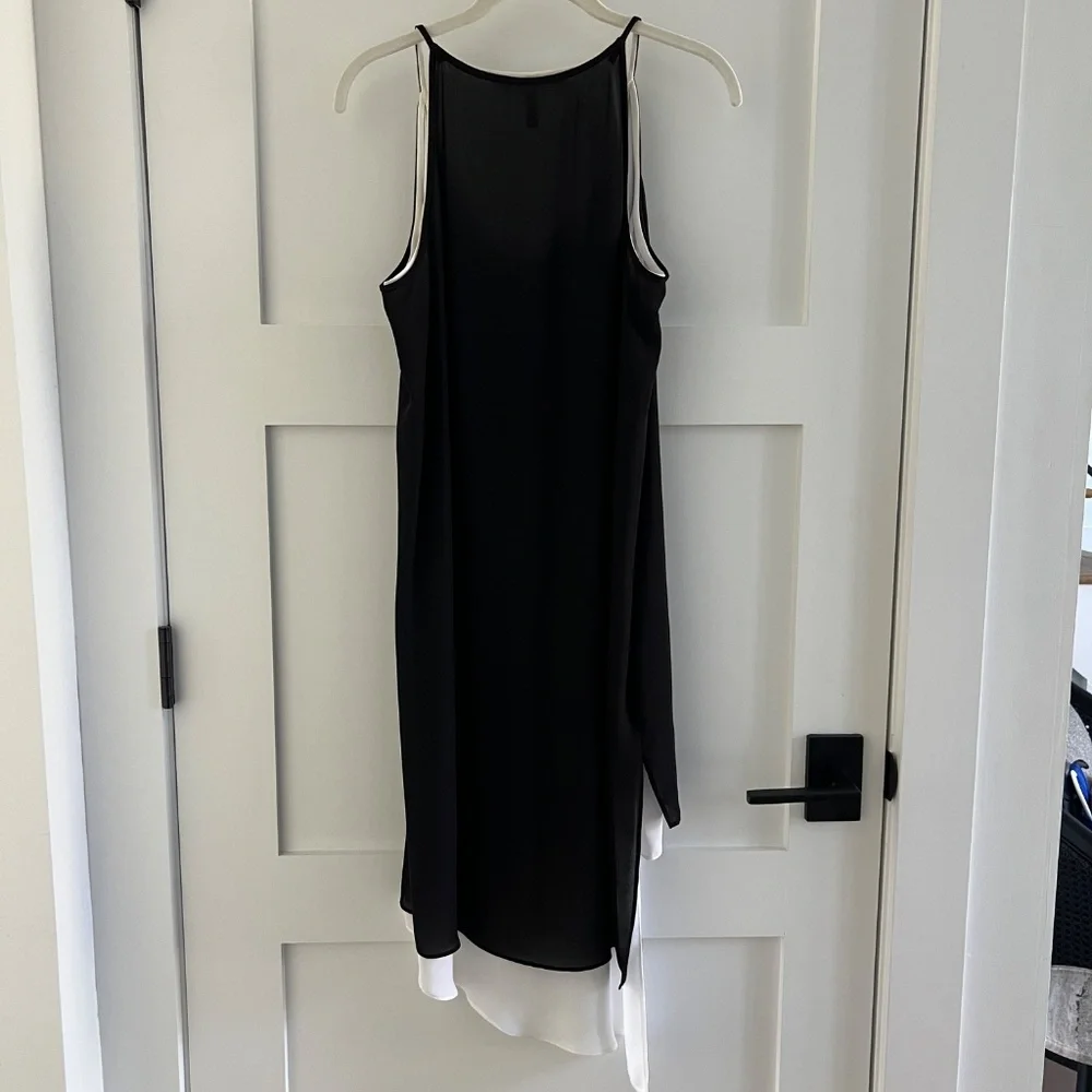 BCBG MaxAzaria High -Low Asymmetrical Slip Dress in black and white- Size M - Picture 3 of 7